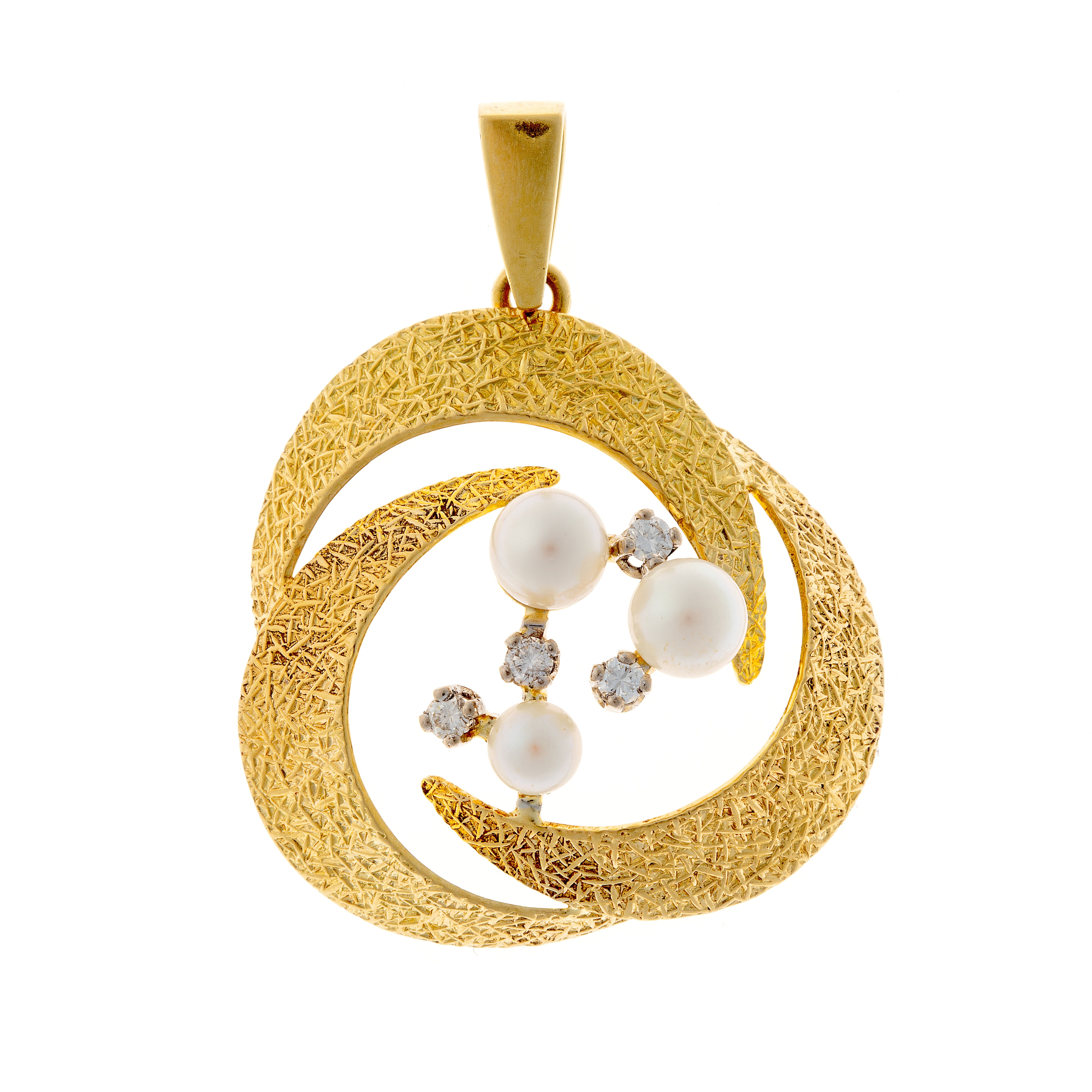 18K Gold pendant with pearls and diamonds