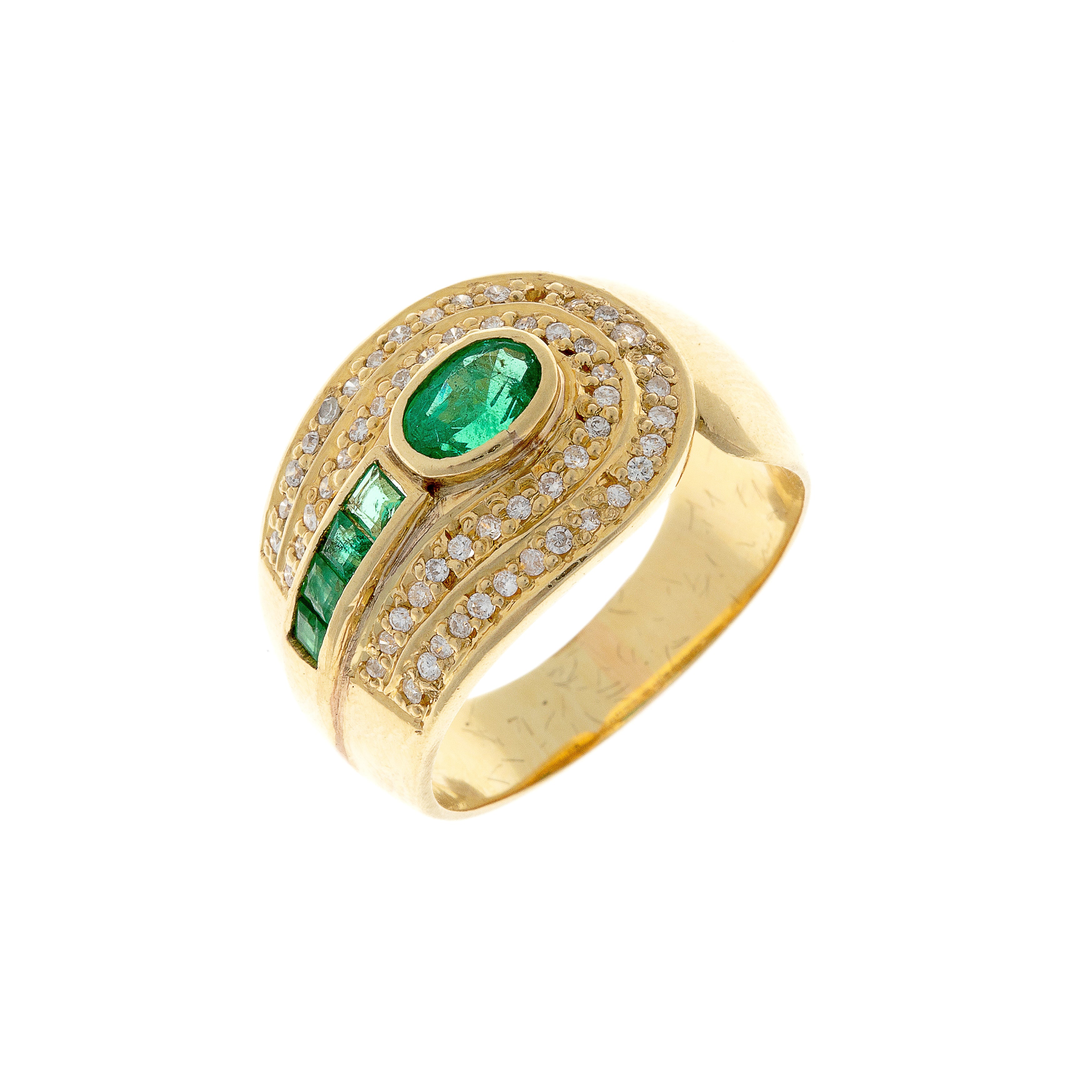 Emerald & Brilliant-cut Diamond Gold Ring