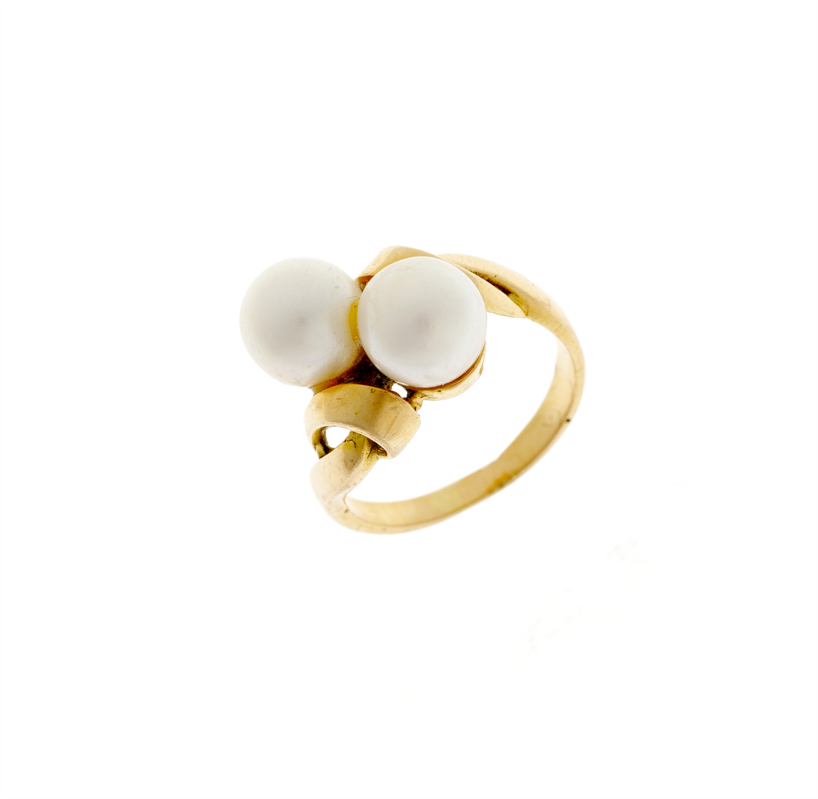 Gold Ring with Cultured Pearls