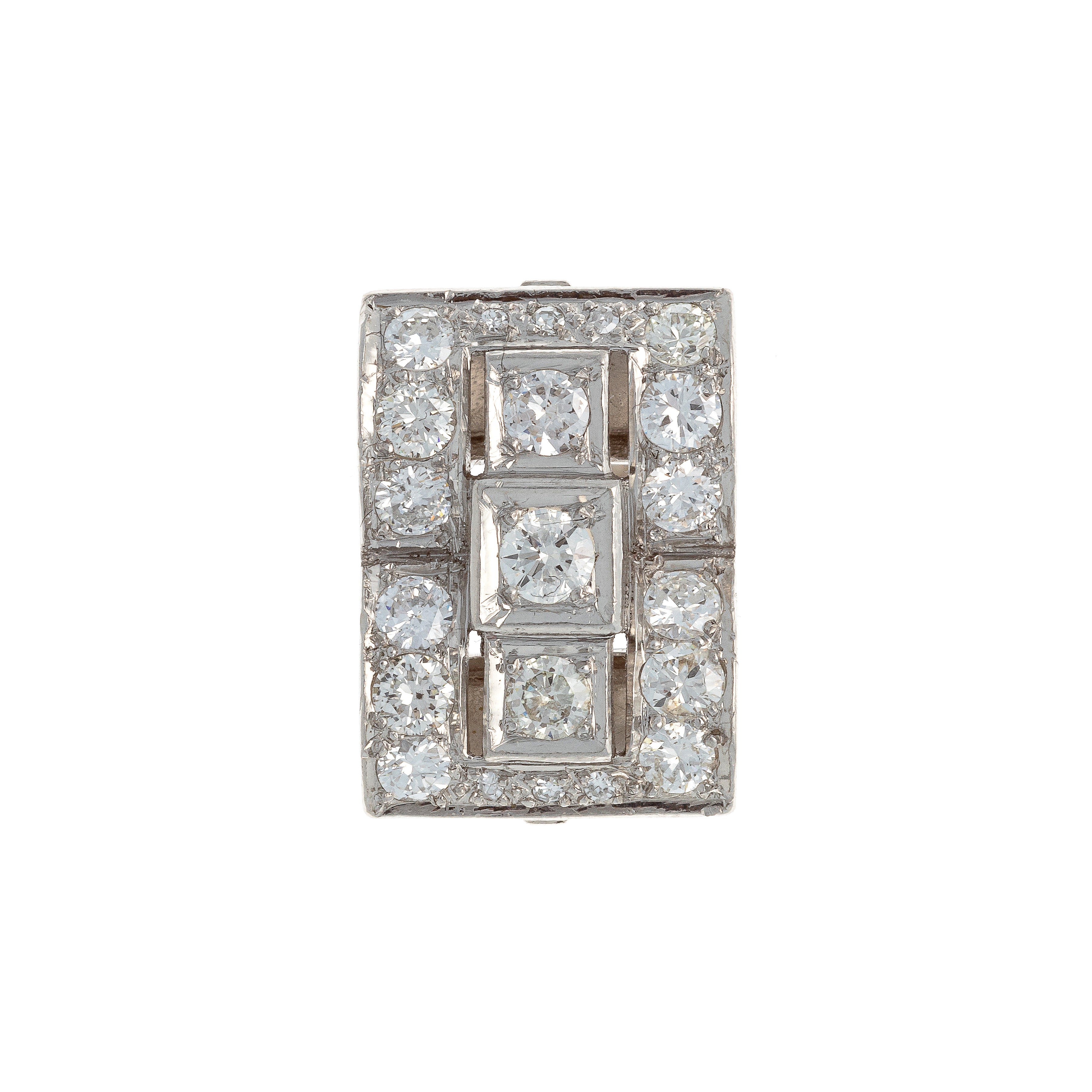 Top of the antique Art Deco platinum diamond plaque ring.