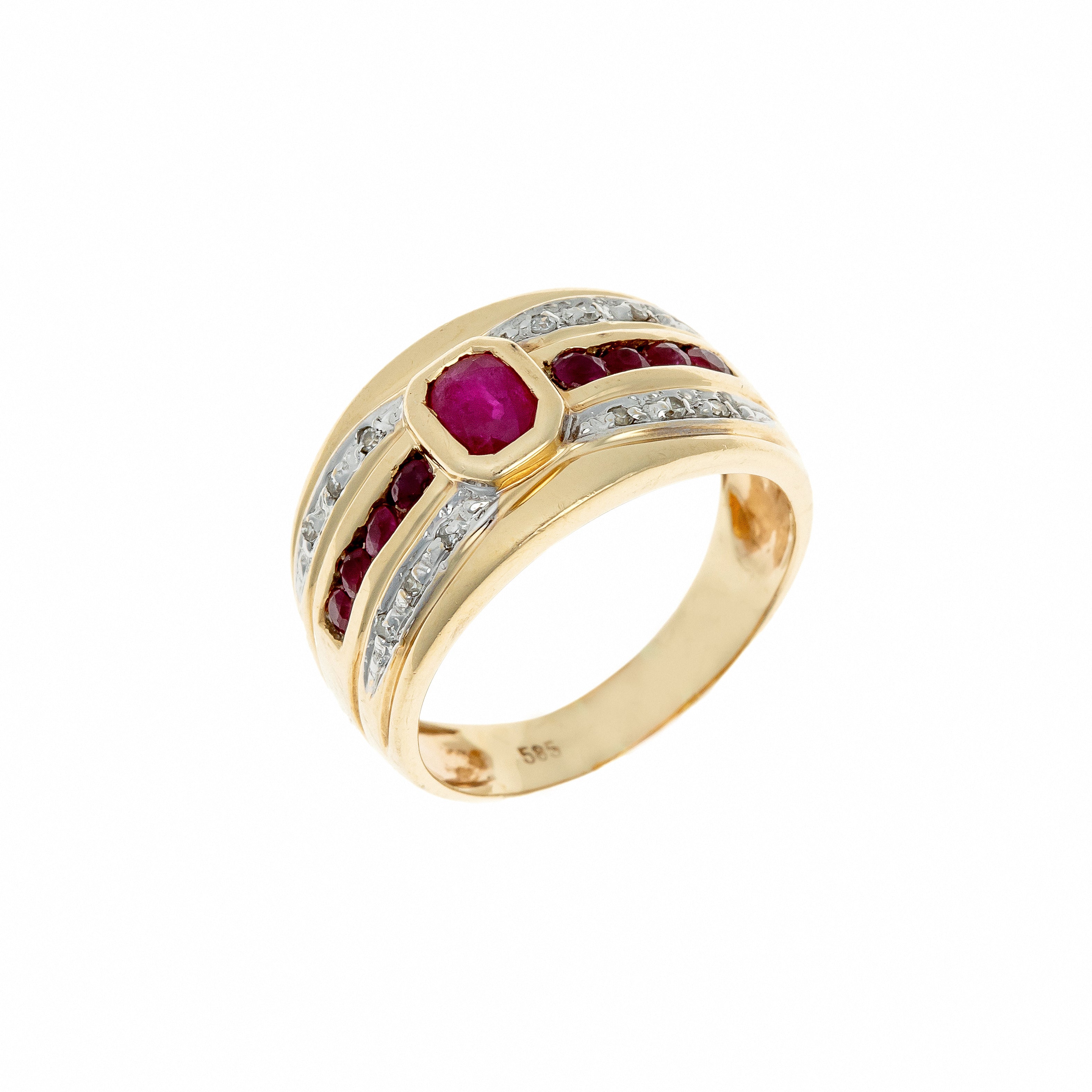 Angled view of the vintage 9K gold cocktail ring with rubies and diamonds.