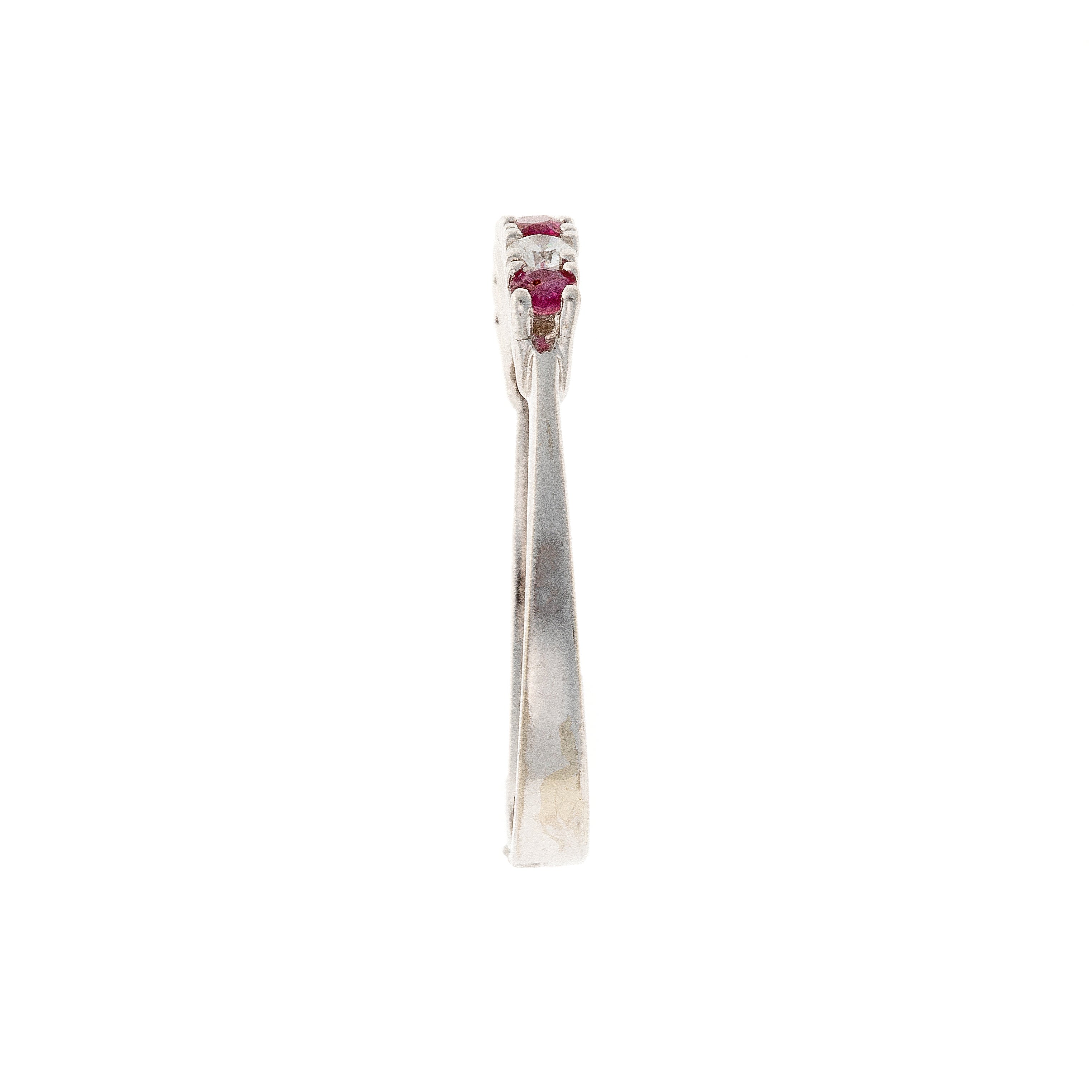 Side of the contemporary vintage white gold ruby and diamond band ring.