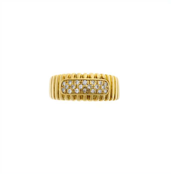 Vintage 18K gold ribbed band ring with brilliant-cut diamonds, exuding luxury and sculptural elegance