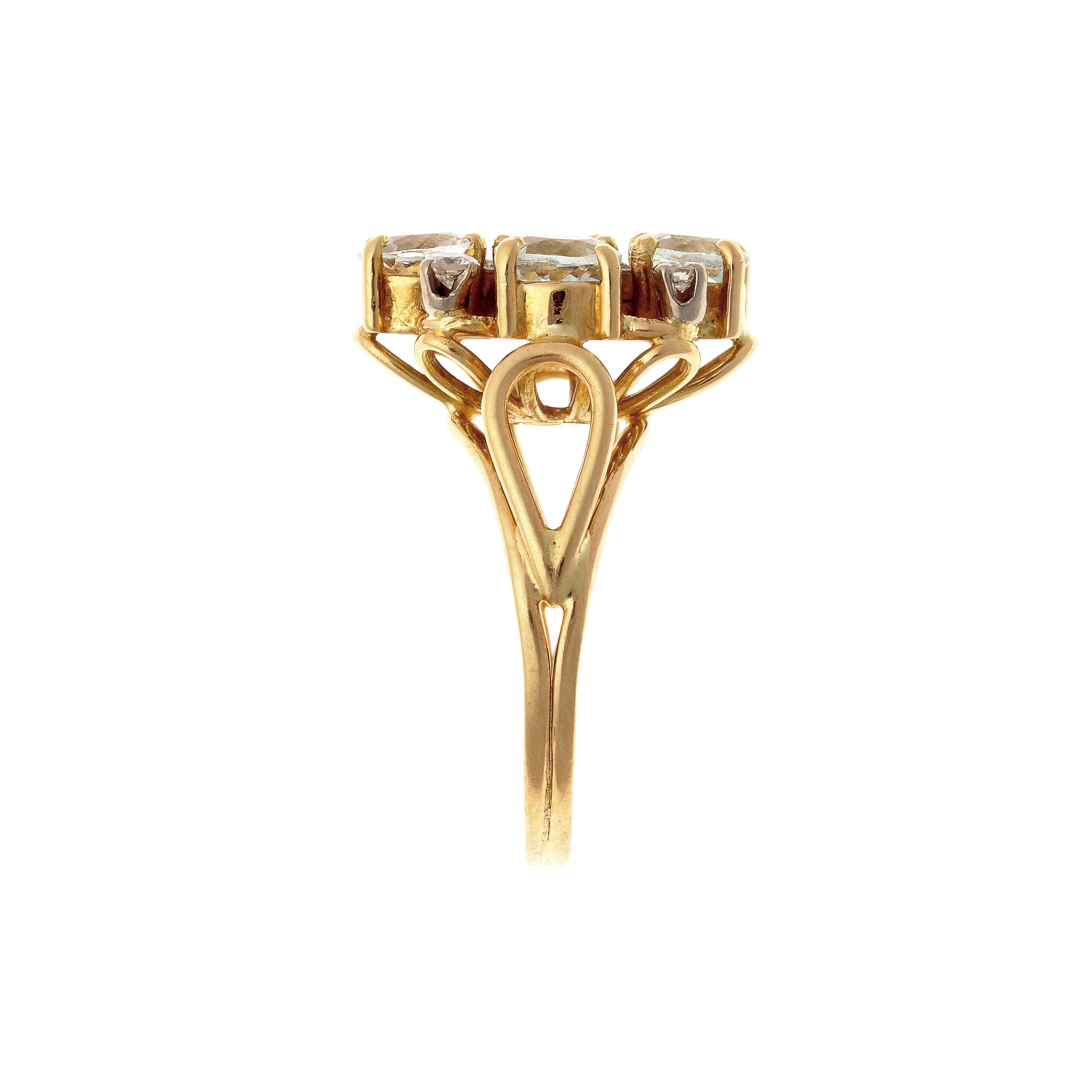 Side of the Art Deco yellow gold cocktail ring with aquamarines and diamonds.