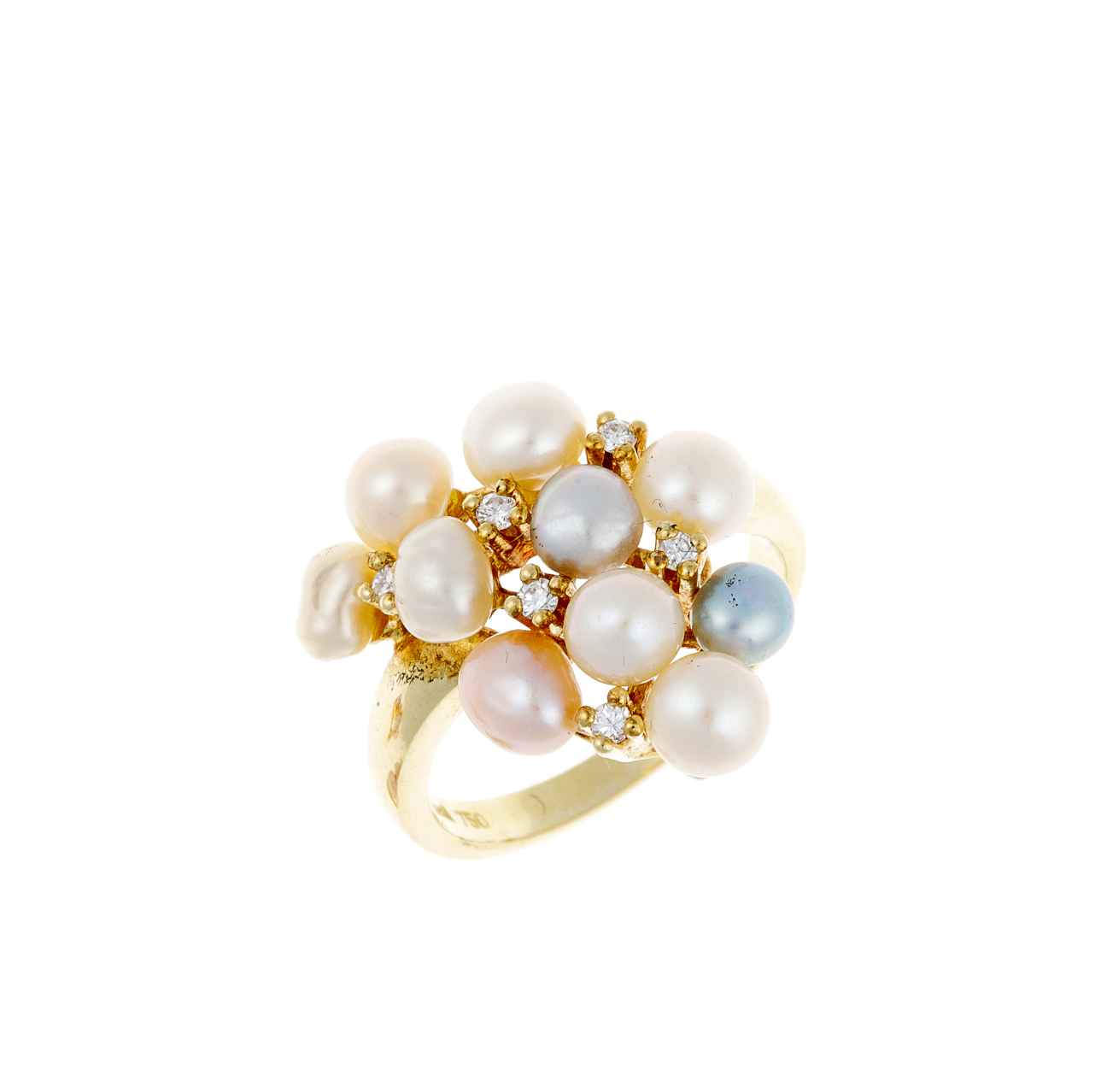 Gold Ring with Diamonds and Freshwater Pearls