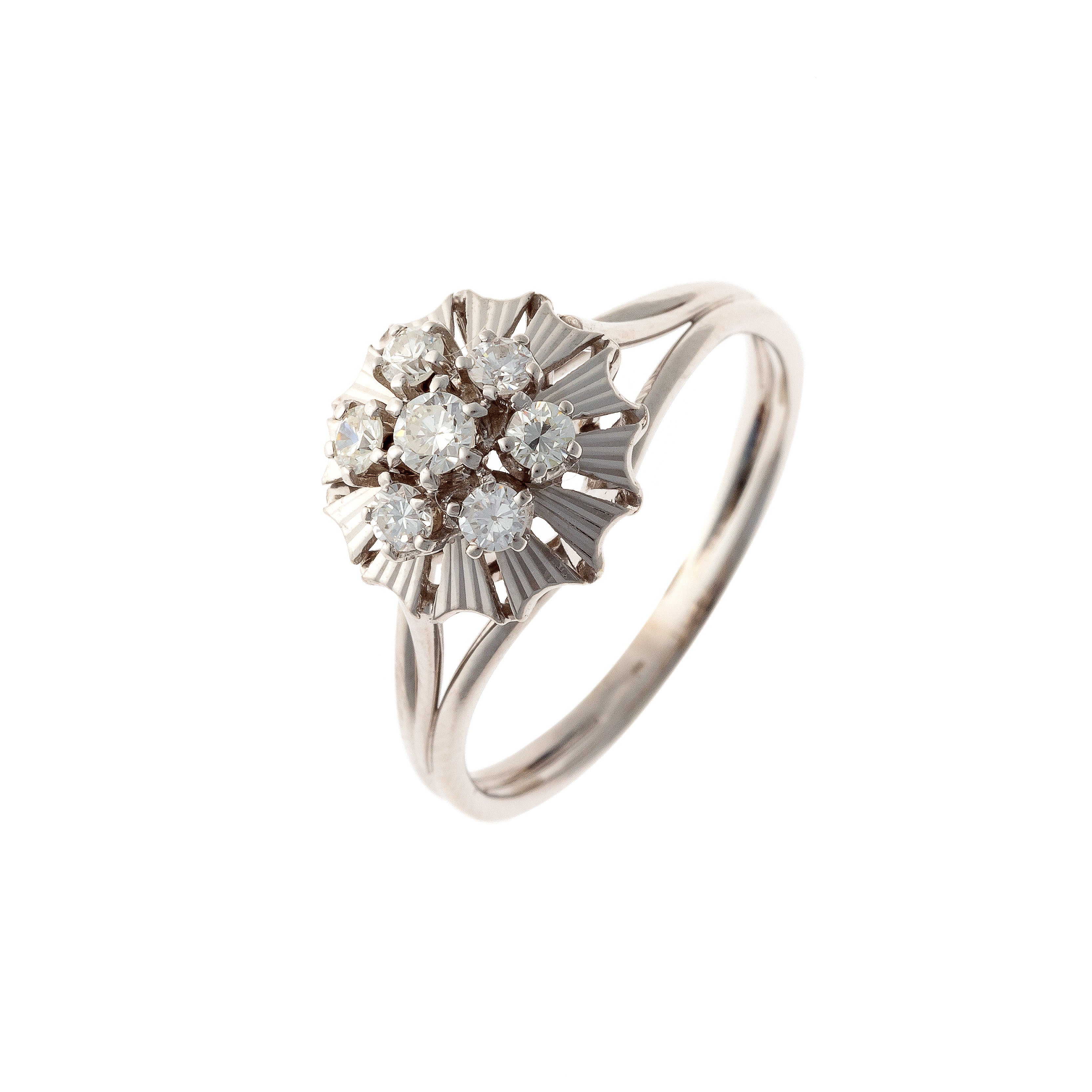 Mid-Century Ballerina-Cluster-Ring aus Weißgold mit Diamanten.