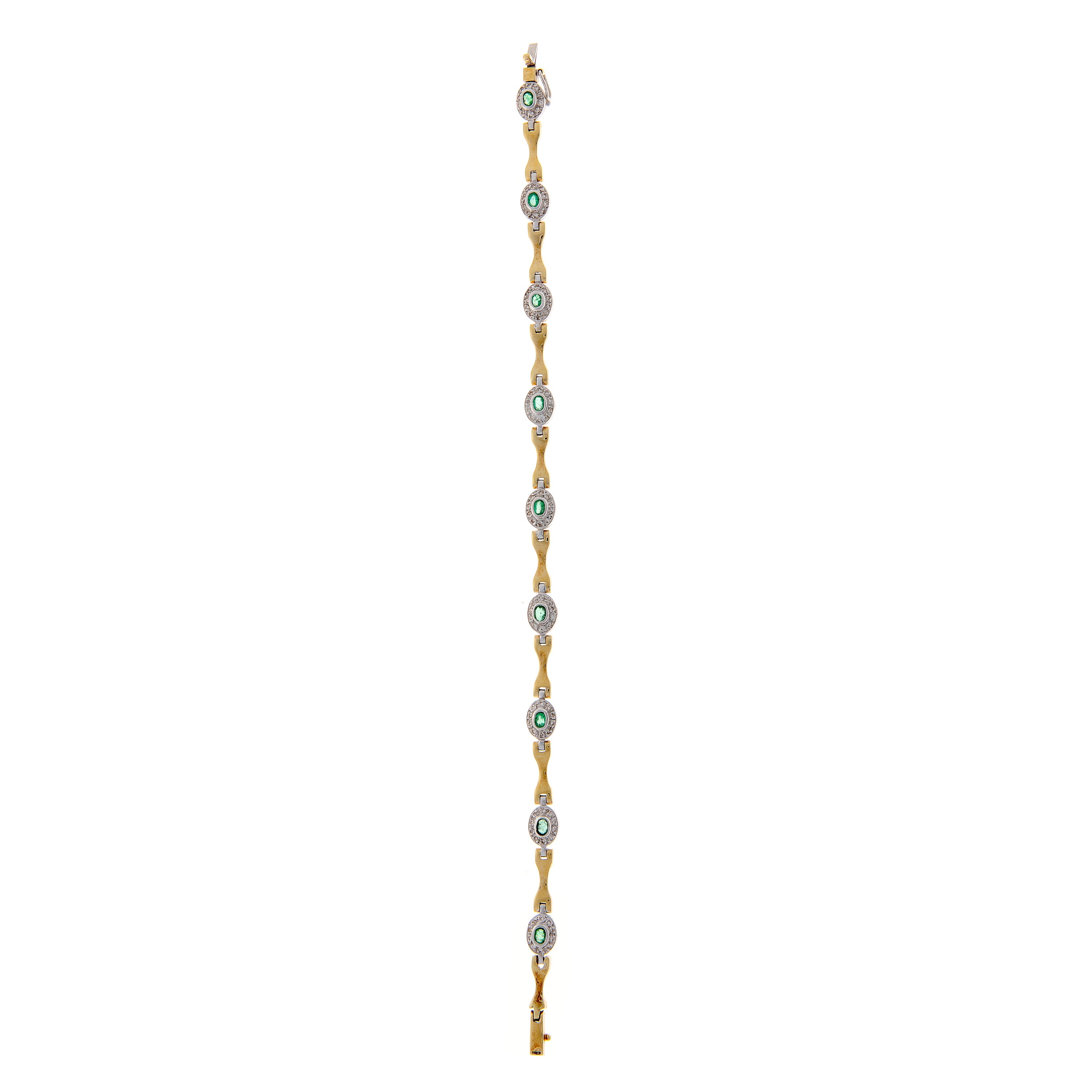 Retro 18k gold bracelet with emerald details and vintage diamond settings