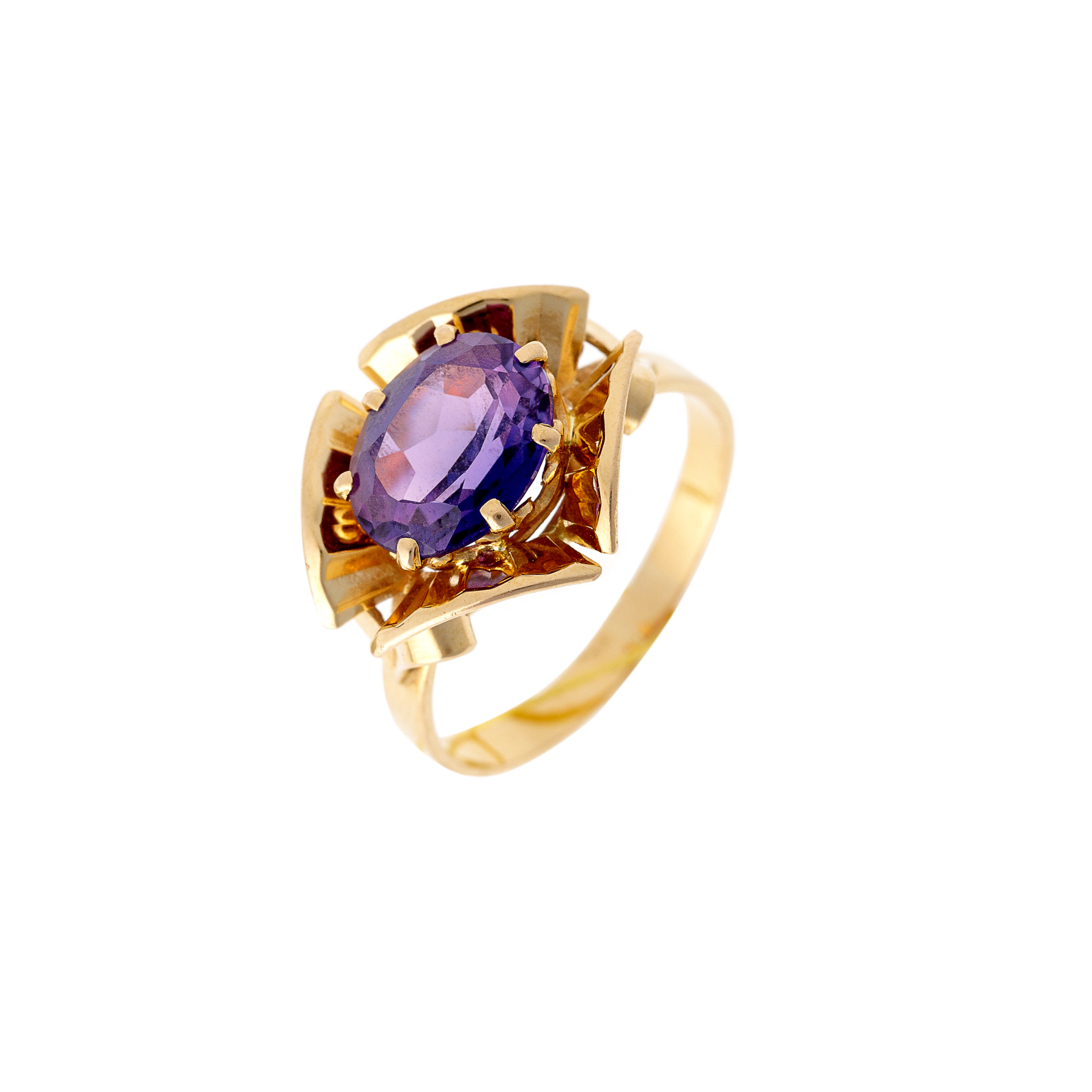Vintage French 18k gold ring featuring an oval-cut lab-grown violet corundum in an artistic sculptural setting