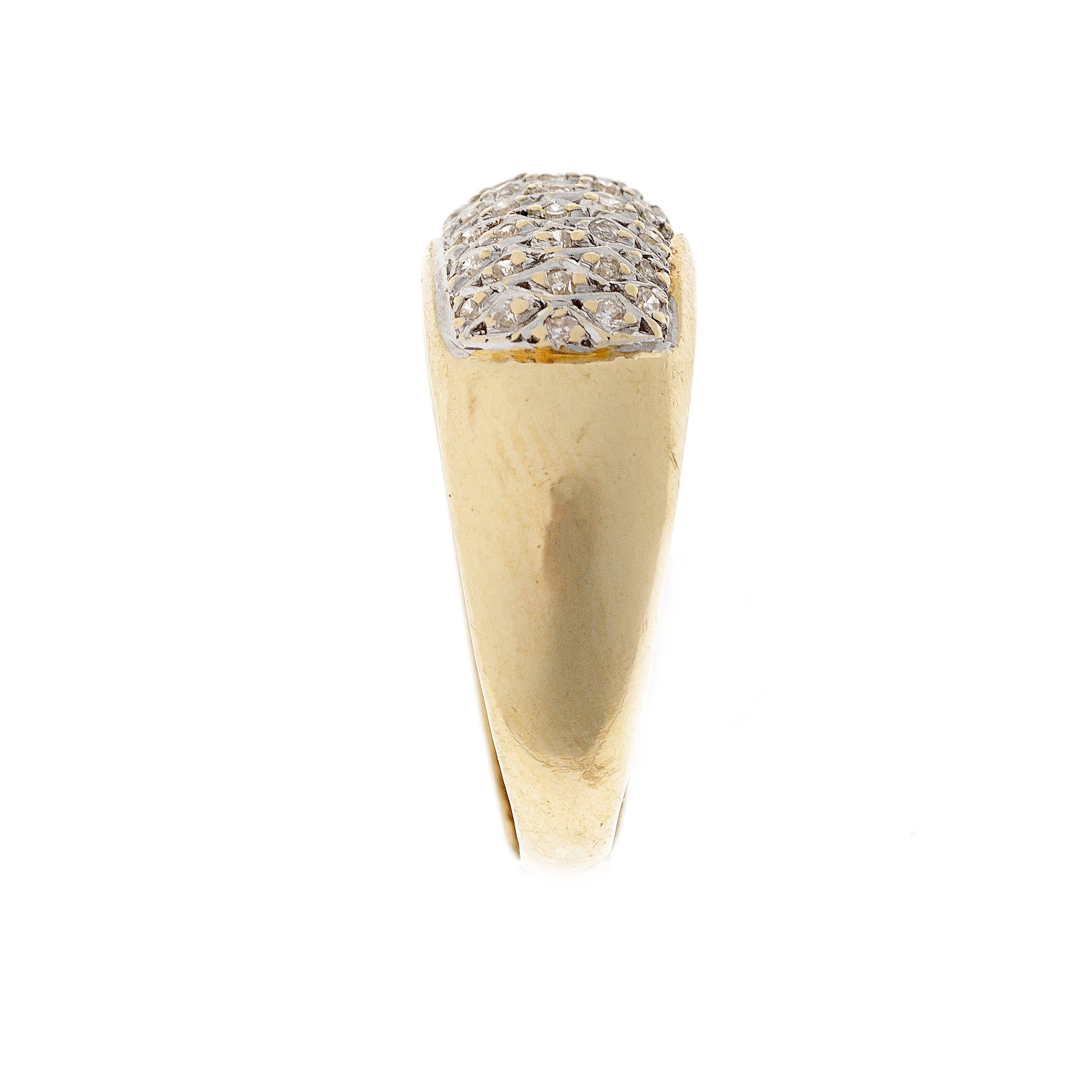 Profile view of the vintage diamond pavé ring, emphasizing its structured gold band and the seamless elegance of the diamond arrangement.