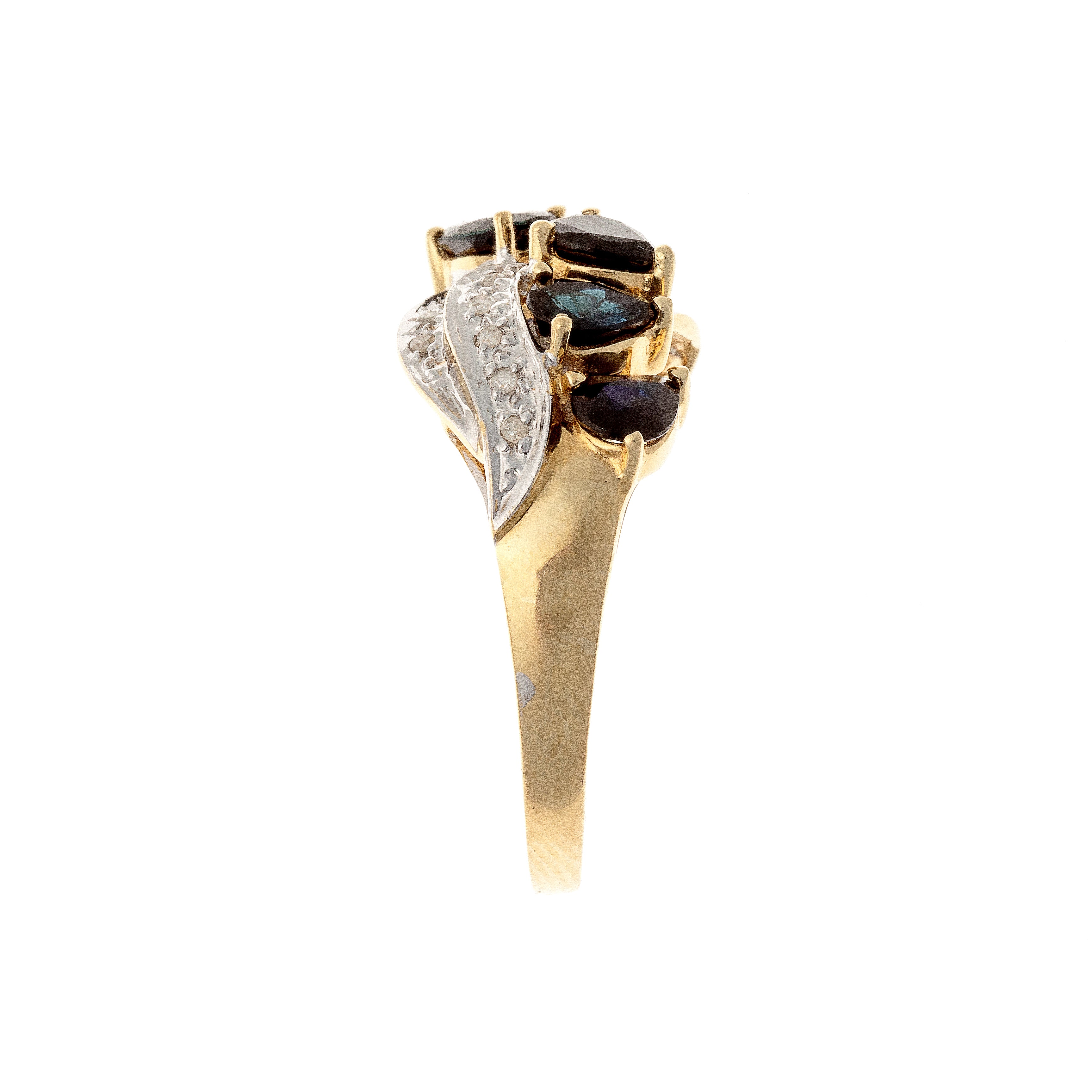 Side of the vintage two-tone gold pear-cut sapphire and diamond cascade ring.